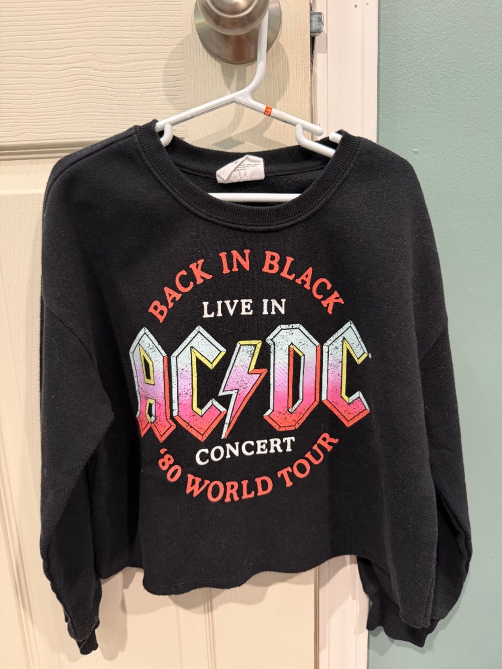 ACDC child's sweatshirt size 6/7